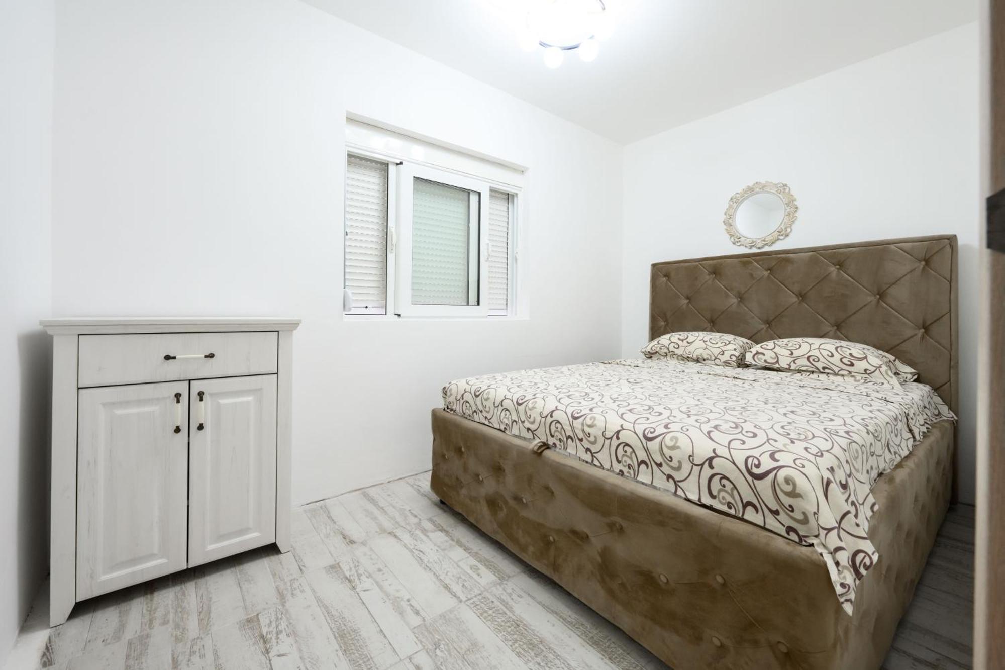 Apartmani Vukcevic Бар Экстерьер фото