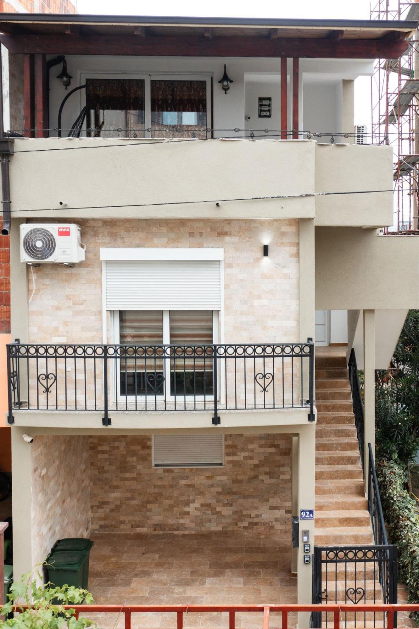 Apartmani Vukcevic Бар Экстерьер фото